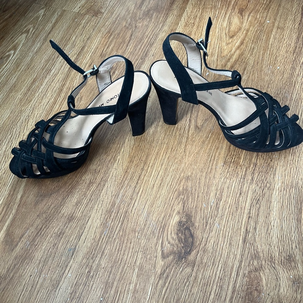 Giani Bernini Black Suede Strappy Heels